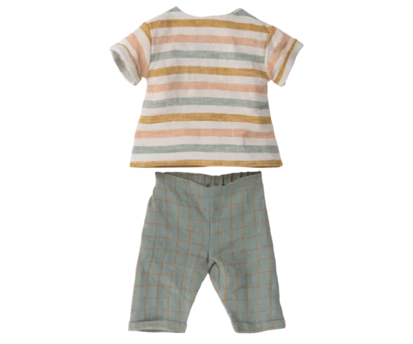 Hose und Shirt für Hasen Größe 4