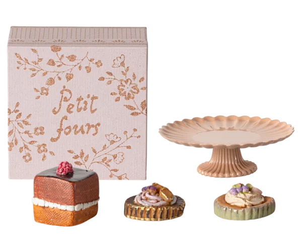 Kuchenset mit Tortenplatte für Hasen, Teddies ...