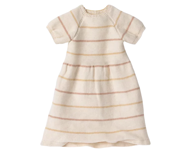 Strickkleid für Hasen Größe 4