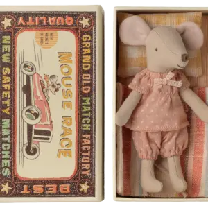 Große Schwester in Box